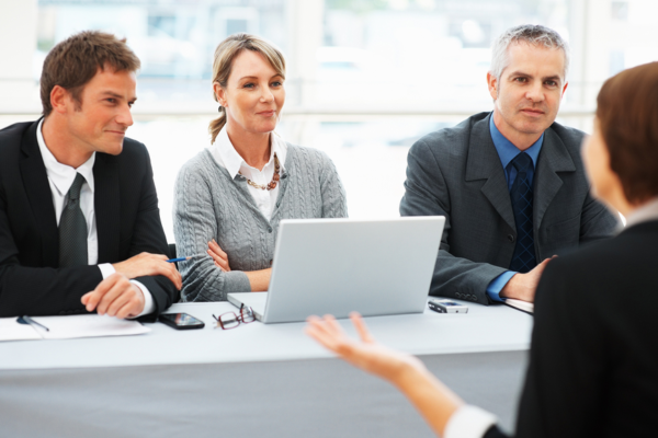 Những thói quen xấu khi dự phỏng vấn làm bạn mất điểm